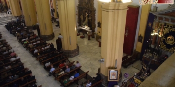 Los devotos del Nazareno llenan la Iglesia Mayor para poner fin al V aniversario como Regidor