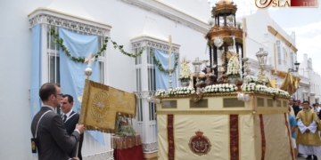 Calor y unas gotas de lluvia en la mañana del domingo para el Corpus Chico de la Pastora