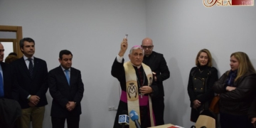 Zornoza Boy bendijo ayer el nuevo local de Cáritas en nuestra ciudad
