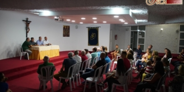 El dorado gana (56-1) al barnizado como opción para el misterio del Prendimiento