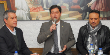 Cuatro artistas de nuestra Semana Santa debatieron sobre la estética cofrade en ‘La Cañailla’