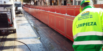 Desarrollo Sostenible inicia las labores de limpieza de cera en las calles de la ciudad