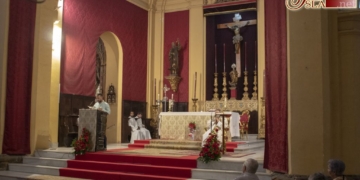 Una eucaristía conmemoró la solemnidad del Sagrado Corazón en la Iglesia Mayor