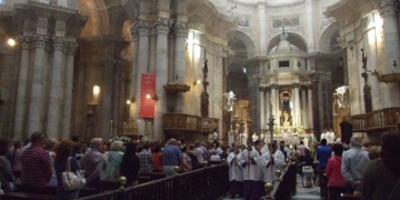 La Catedral de Cádiz acogerá el 26 de julio el funeral por los fallecidos por el coronavirus