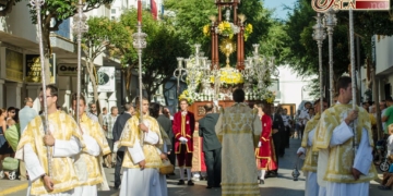 El Corpus de San Francisco recorrió las calles de la feligresía tras la suspensión del pasado año
