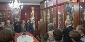 La II edición de la ruta cofrade se salda con una veintena de participantes