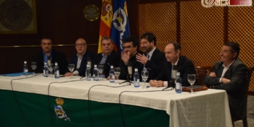 Artistas y cofrades analizaron la trayectoria profesional del recordado Alfonso Berraquero
